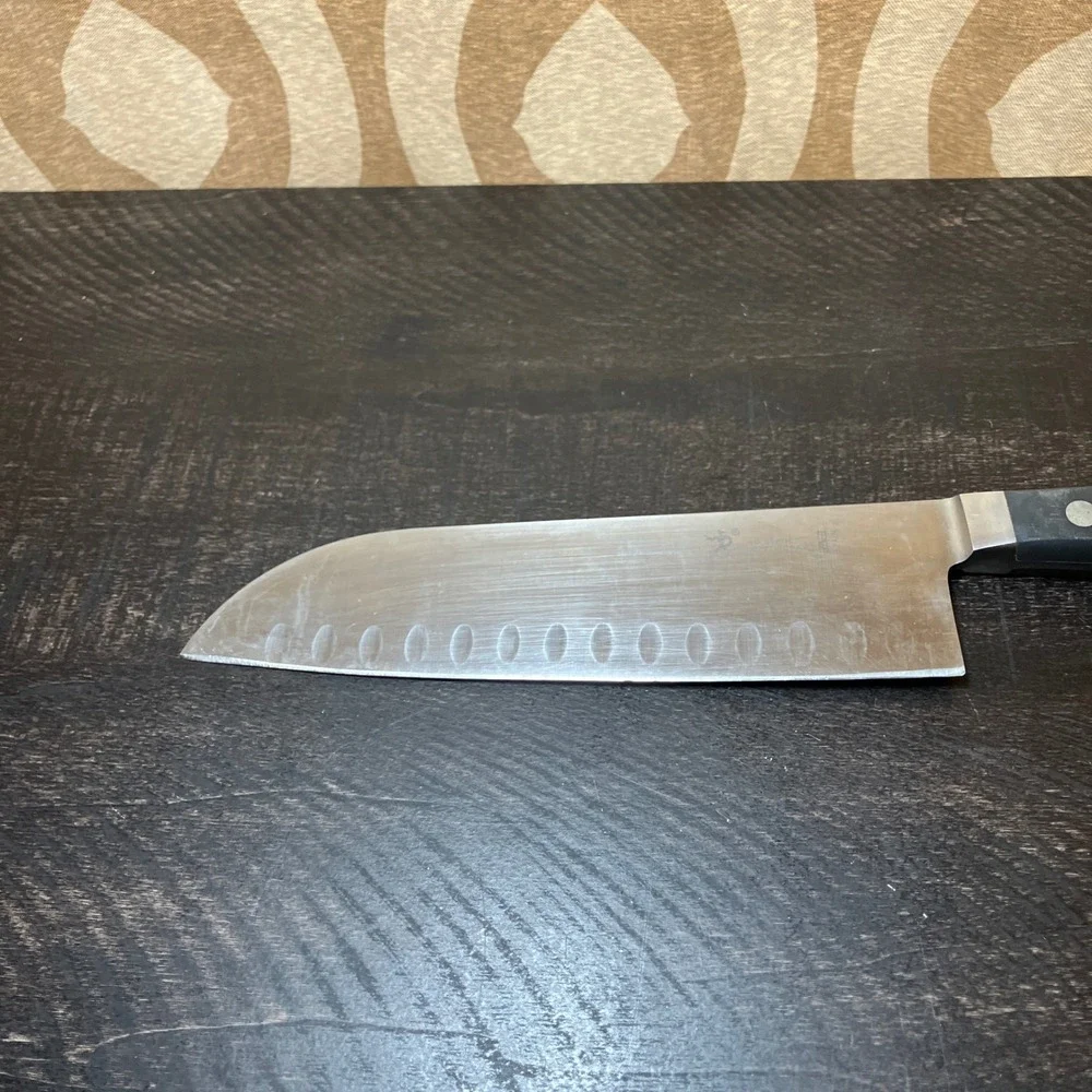 J.A. Henckels International Santoku Knife 7 inch 180mm Hollow Edge 16257-180